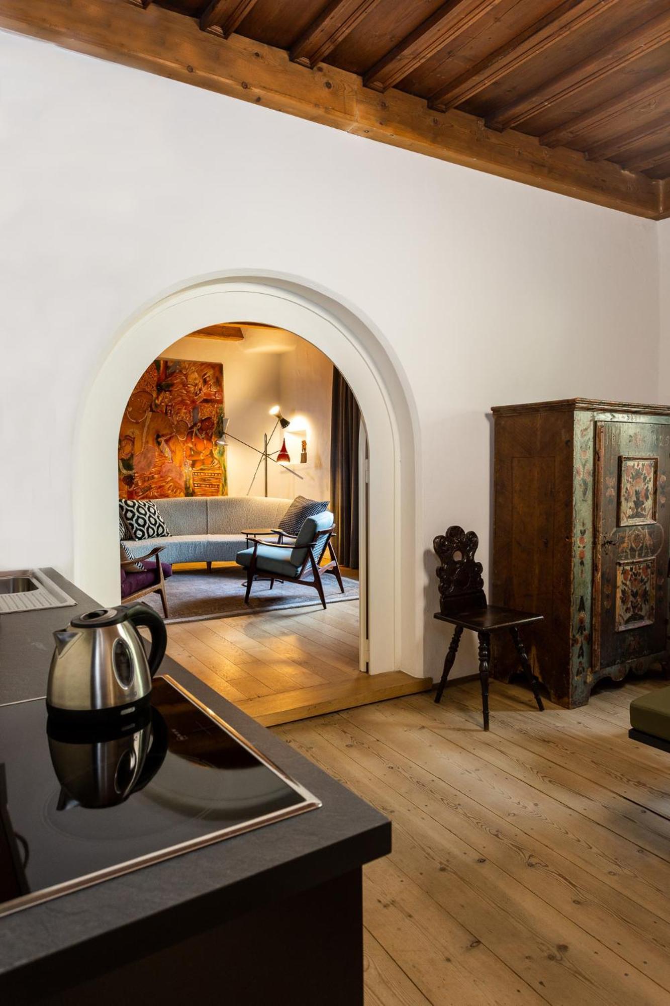 Goldenstern Townhouse Hotell Bolzano Exteriör bild